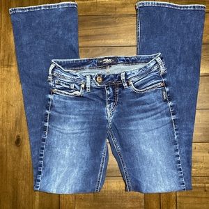 Silver Jeans Tuesday Bootcut. Size 27/33